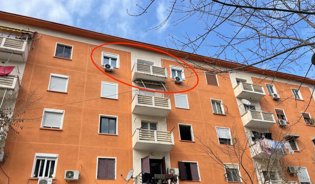 Joni & Joy Center Apartment بيرات المظهر الخارجي الصورة